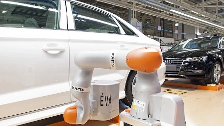KUKA robotkar közelről, Audi gyártássoron